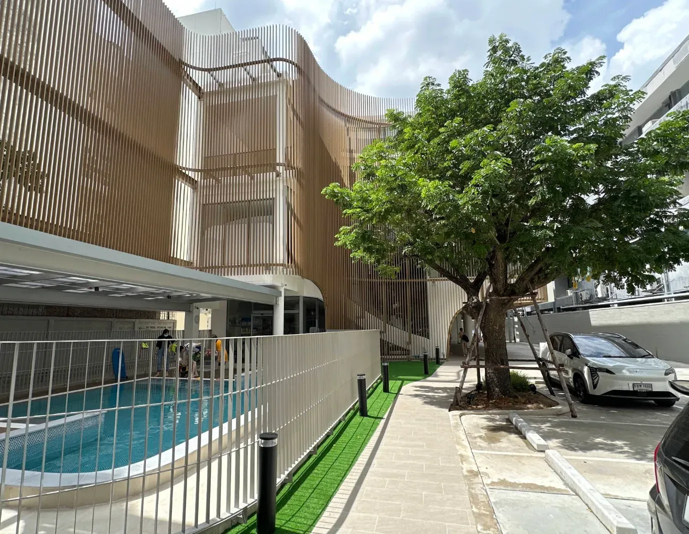 Arak Animal Hospital Thonglor โรงพยาบาลสัตว์อารักษ์ สาขาทองหล่อ คลินิก-โรงพยาบาลสัตว์ กรุงเทพมหานคร 3