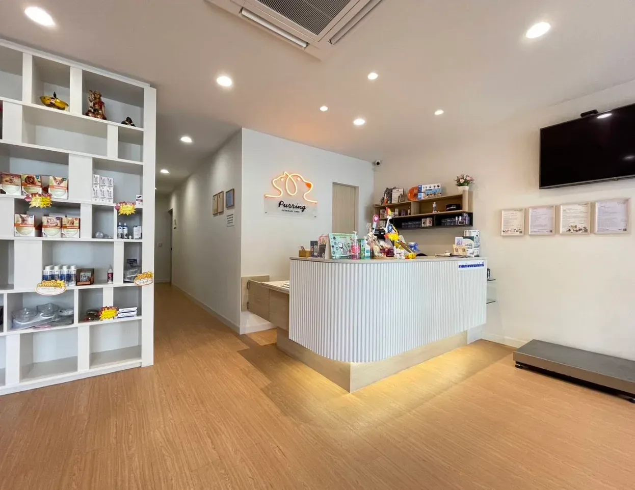 คลินิกรักษาสัตว์เพอร์ริ่ง คลินิก-โรงพยาบาลสัตว์ กรุงเทพมหานคร